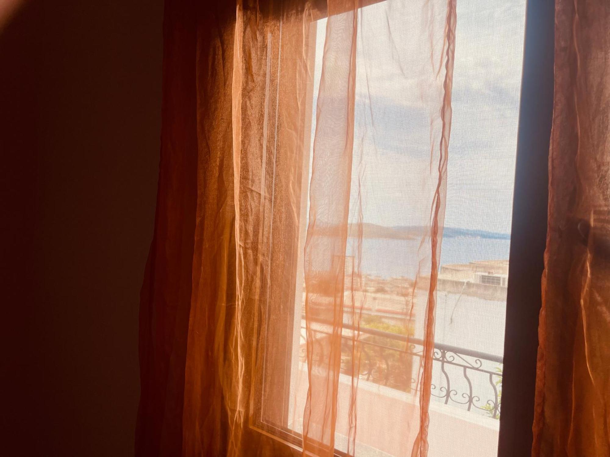 Comfort Guest Rooms Vila Hm Sarandë Exterior foto